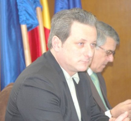 Primăria Corbu, acuzată că a luat 